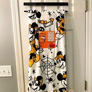 Disney • Mickey and Minnie Mouse • Halloween Plush Throw NWT